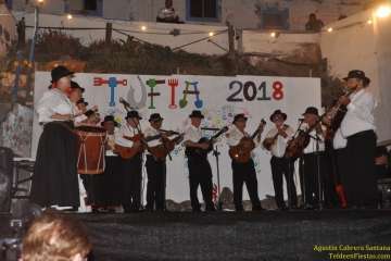 Pregón de las fiestas de Tufia 2018 a cargo de Daniel Monzón (Foto TA y TF)